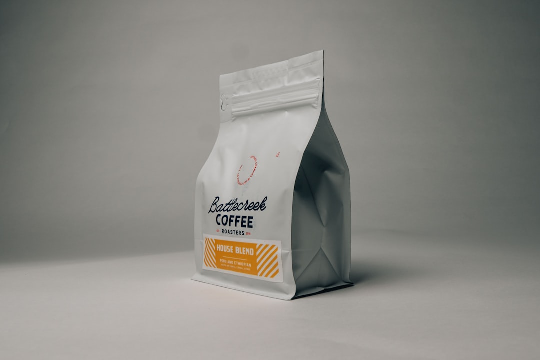 深圳易企科技智慧茶饮管理系统技术架构与性能优势解析